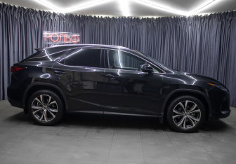 Подержанный автомобиль Lexus RX 2020 года (4 фото)