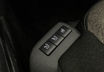 Подержанный автомобиль Citroen C4 Picasso 2017 года (15 фото)