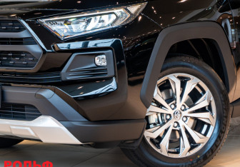 Новый Toyota RAV4 2026 (5 фото)