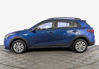 Подержанный автомобиль Kia Rio Hatchback 2021 года (8 фото)