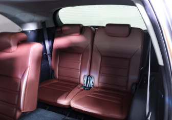 Подержанный автомобиль Kia Sorento 2017 года (14 фото)