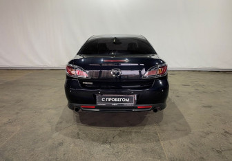 Подержанный автомобиль Mazda 6 Sedan 2010 года (6 фото)