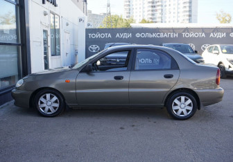 Подержанный автомобиль ЗАЗ Chance Sedan 2012 года (8 фото)
