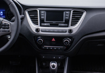 Подержанный автомобиль Hyundai Solaris Sedan 2019 года (14 фото)