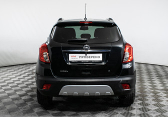 Подержанный автомобиль Opel Mokka 2014 года (6 фото)