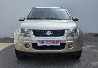 Подержанный автомобиль Suzuki Grand Vitara 2010 года (2 фото)