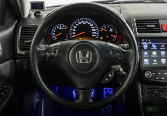 Подержанный автомобиль Honda Accord Sedan 2007 года (11 фото)