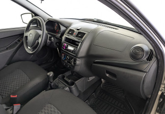 Подержанный автомобиль LADA (ВАЗ) Granta Sedan 2022 года (11 фото)