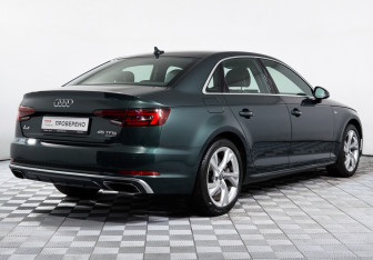 Подержанный автомобиль Audi A4 Sedan 2019 года (5 фото)
