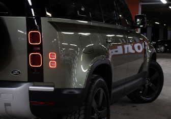 Подержанный автомобиль Land Rover Defender Suv 2021 года (27 фото)
