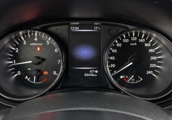 Подержанный автомобиль Nissan Qashqai 2018 года (16 фото)