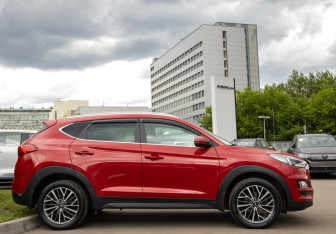 Подержанный автомобиль Hyundai Tucson 2018 года (3 фото)