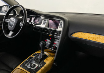 Подержанный автомобиль Audi A6 Sedan 2006 года (9 фото)