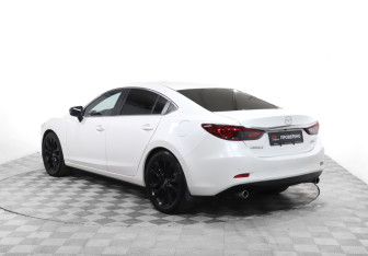 Подержанный автомобиль Mazda 6 Sedan 2015 года (7 фото)