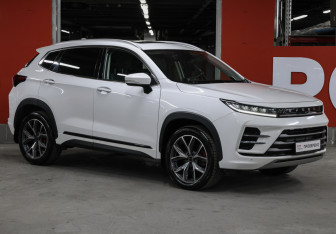 Подержанный автомобиль Exeed LX 2022 года (3 фото)
