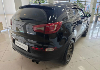 Подержанный автомобиль Kia Sportage 2012 года (5 фото)