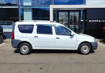 Подержанный автомобиль LADA (ВАЗ) Largus Wagon 2013 года (4 фото)