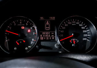 Подержанный автомобиль Nissan Qashqai 2010 года (10 фото)