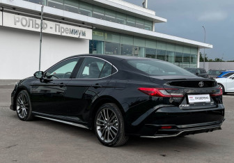 Новый Toyota Camry Sedan 2026 (7 фото)
