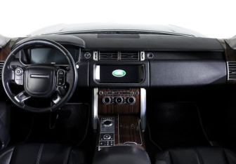Подержанный автомобиль Land Rover Range Rover 2017 года (13 фото)
