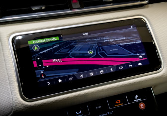 Подержанный автомобиль Land Rover Range Rover Velar 2018 года (26 фото)