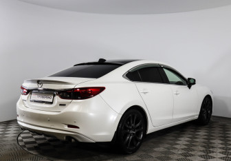 Подержанный автомобиль Mazda 6 Sedan 2016 года (7 фото)