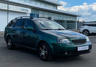 Подержанный автомобиль Chevrolet Lacetti Wagon 2007 года (3 фото)