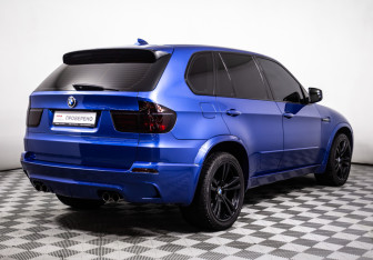 Подержанный автомобиль BMW X5 M 2012 года (5 фото)