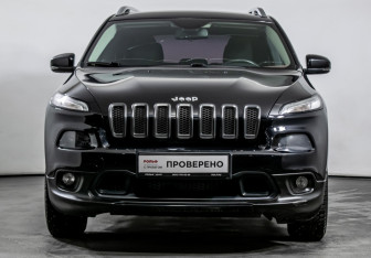 Подержанный автомобиль Jeep Cherokee 2014 года (2 фото)