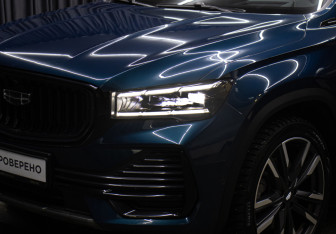 Подержанный автомобиль Geely Monjaro 2023 года (29 фото)