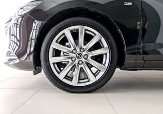 Новый Mazda Atenza Sedan 2023 (7 фото)