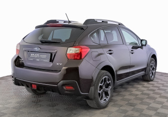 Подержанный автомобиль Subaru XV 2012 года (5 фото)