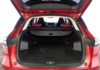 Подержанный автомобиль Changan UNI-S 2024 года (10 фото)