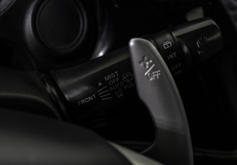 Подержанный автомобиль Mitsubishi Outlander 2012 года (16 фото)