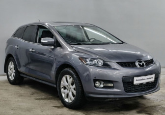 Подержанный автомобиль Mazda CX-7 2008 года (3 фото)