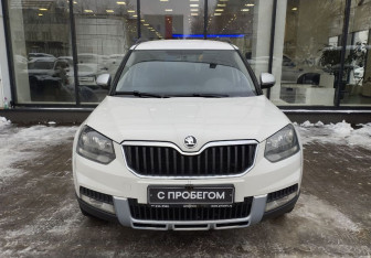 Подержанный автомобиль Skoda Yeti 2015 года (2 фото)