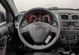 Подержанный автомобиль LADA (ВАЗ) Granta Wagon 2023 года (22 фото)