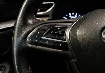 Подержанный автомобиль Infiniti QX50 2019 года (14 фото)