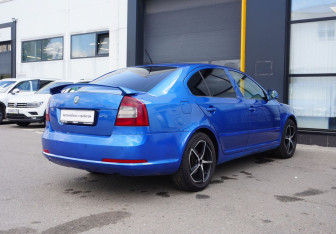 Подержанный автомобиль Skoda Octavia RS Liftback 2012 года (5 фото)