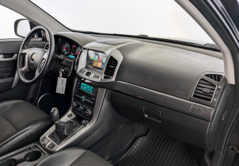 Подержанный автомобиль Chevrolet Captiva 2014 года (11 фото)