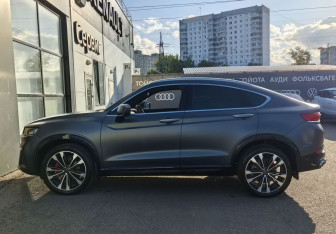 Подержанный автомобиль Geely Tugella 2024 года (8 фото)