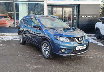 Подержанный автомобиль Nissan X-Trail 2017 года (3 фото)