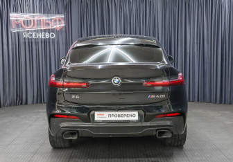 Подержанный автомобиль BMW X4 2019 года (6 фото)