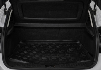 Подержанный автомобиль Ford Focus Hatchback 2012 года (6 фото)