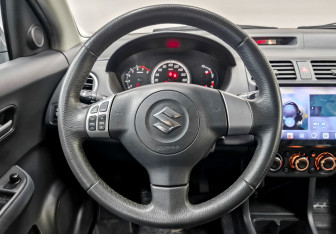 Подержанный автомобиль Suzuki Swift Hatchback 2007 года (22 фото)