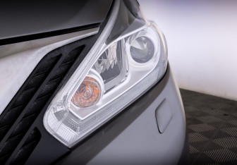 Подержанный автомобиль Nissan Murano Suv 2022 года (17 фото)