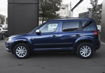 Подержанный автомобиль Skoda Yeti 2015 года (17 фото)