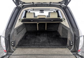 Подержанный автомобиль Land Rover Range Rover 2015 года (10 фото)