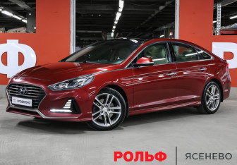Подержанный автомобиль Hyundai Sonata 2017 года (1 фото)