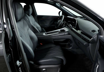 Подержанный автомобиль Exeed RX 2024 года (9 фото)